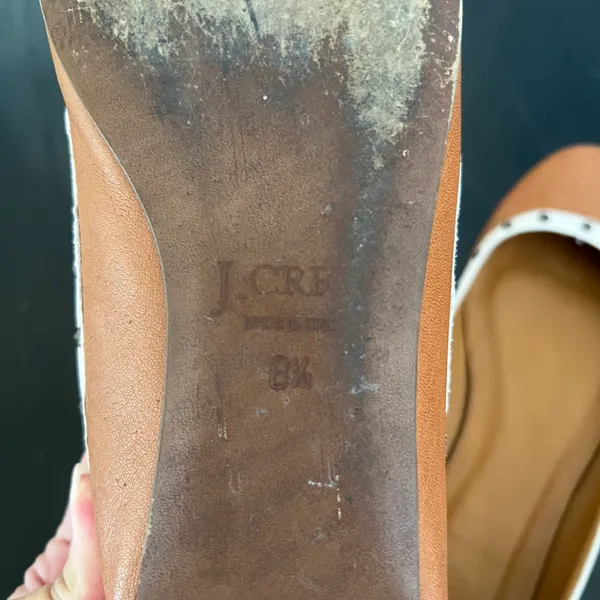 GUC J. CREW Camel Studded Round Toe Flats - Image 6