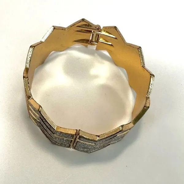 Gold tone rhinestone hinged bangle bracelet - Image 6