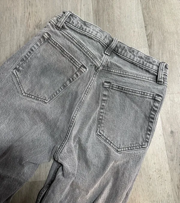 Abercrombie & fitch ultra high rise 90s straight jeans - Image 5