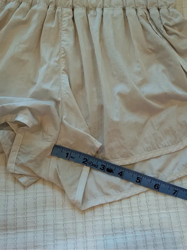 FP Movement Smocked Waist White Women’s Athletic Running Shorts Size Small - Image 9