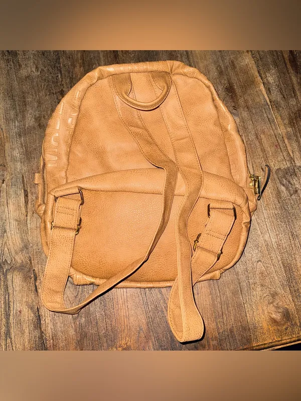 Steve Madden Women's Brown Leather Textured Backpack Bag - Image 4