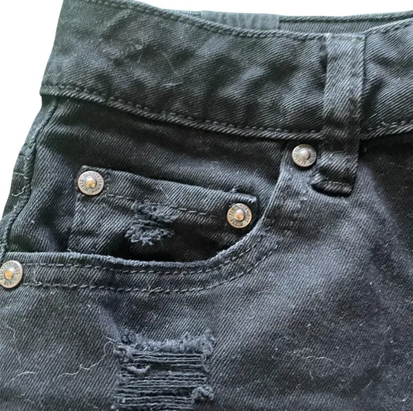 Almost Famous Denim Shorts - Image 4