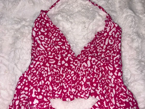 SheIn Pink leopard print halter top - Image 2