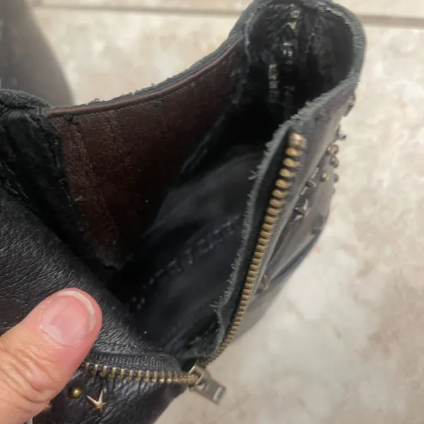 Liberty Black Womens Star is born Sz 7 Studded Leather Boots Black Pointed Toe - Image 10