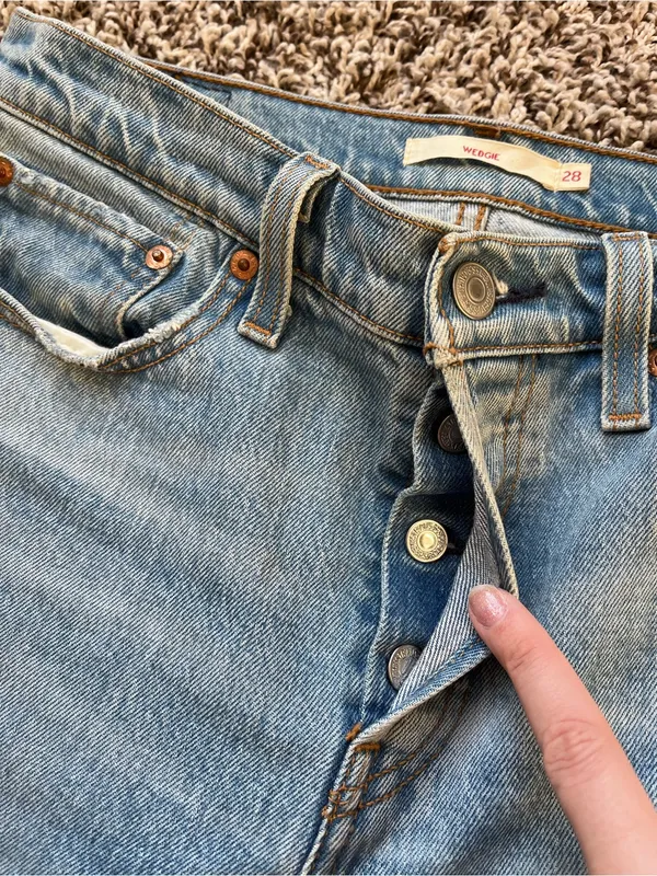 Levi’s Wedgie Straight Ankle Jeans - Image 5