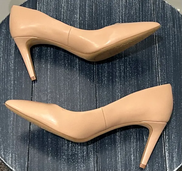 Kelly & Katie Pumps - Image 8