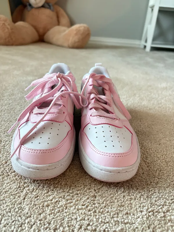 Nike Jordan light pink dunks - Image 8