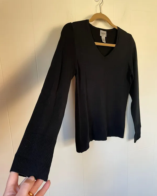 Chico’s Silk Blend Knit Sweater black v-neck classic minimalist women’s size 0 - Image 4