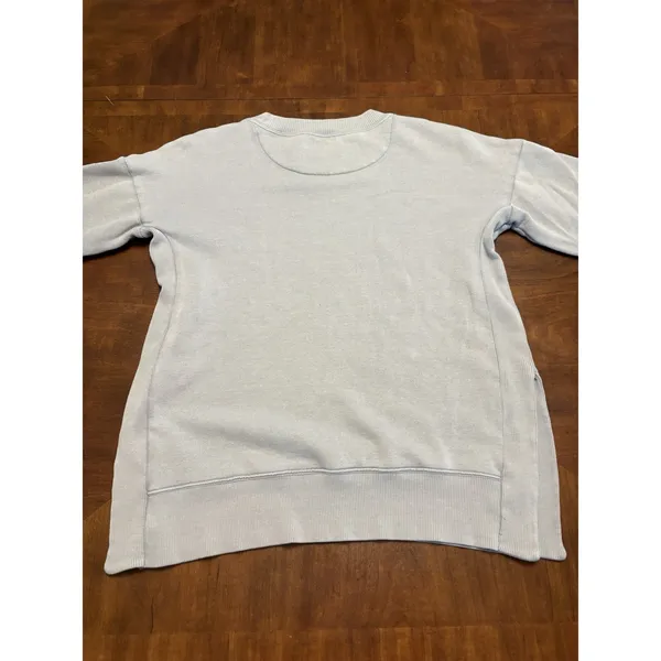 Aerie Women's Crewneck Sweatshirt Size Medium Light Grey Pullover Soft Cotton - Image 4