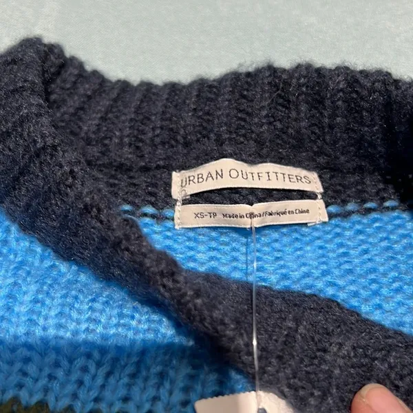 Urban Outfitters Bobby Boyfriend Striped Sweater D40‎ - Image 8