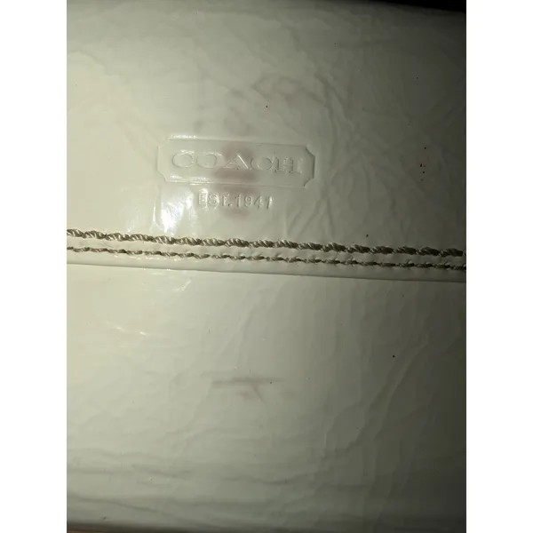 Vintage Coach Turnlock Slim Envelope Wallet‎ Patent Leather Ivory NOS READ Y - Image 4