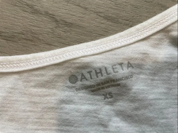 Athleta White Scoop Neck Tank Top - Image 2