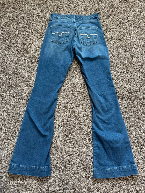 Kimes Lola Soho Fade Jeans - Image 2