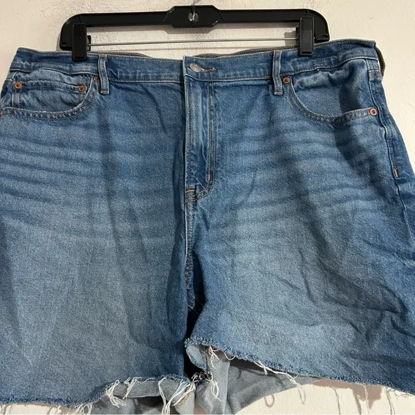 American Eagle Relaxed Denim Jean Shorts Medium Wash Size 16 Casual Summer - Image 5