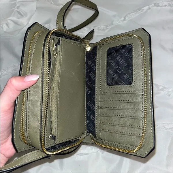 Steve Madden Crossbody Purse - Image 4
