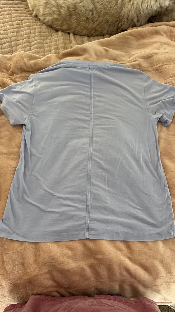 T-Shirt - Image 3