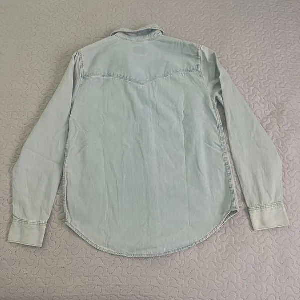 Levi’s western denim short button down long sleeve cowgirl small - Image 7