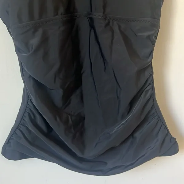 Beachsissi Women's Ruched Design Swimwear Tummy Control Solid Tankini Sz Sm ♦️ - Image 3