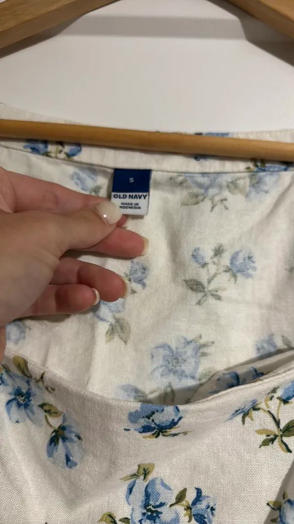 Old Navy Tank Top - Image 2