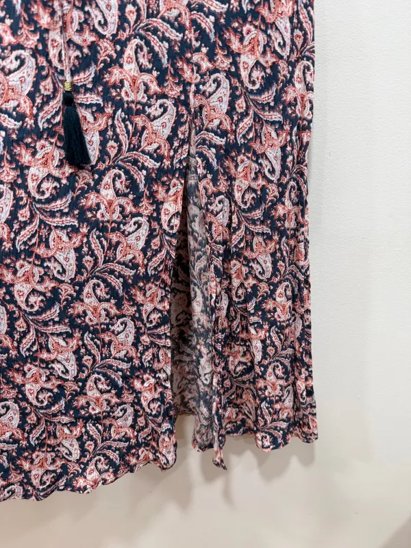 Westport 1962 Paisley Print Maxi Skirt Drawstring Tassel Side Slit Women’s Size Large - Image 4