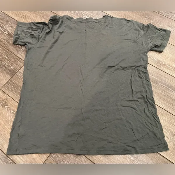 American Eagle Green Short Sleeve Tee - Image 3