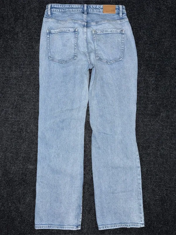Buckle BKE Taylor Low Slung Baggy Wide Leg Stretch Jean Light Wash 26x32 AXB258R - Image 2