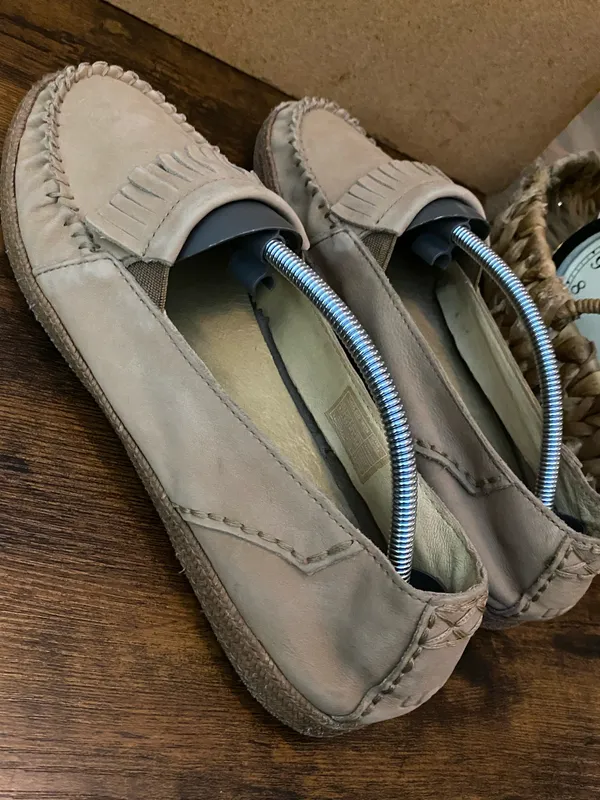 UGG Light Brown Suede Slip On Flat Slippers Women’s Size 9.5 - Image 4
