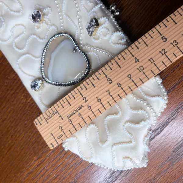 Pam McMahon Vintage Cream Beaded Kiss-Lock Clutch with Heart Detail - Image 5