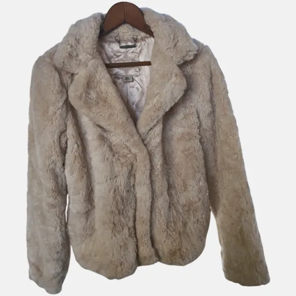 XL Fuzzy Coat - Jou Jou - Image 2