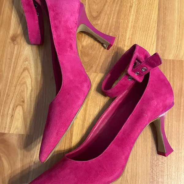 Gianni Bini Pink Suede Heels size 9M - Image 2