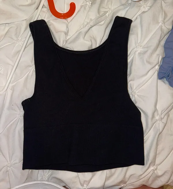 black tank top Size XS - Image 2