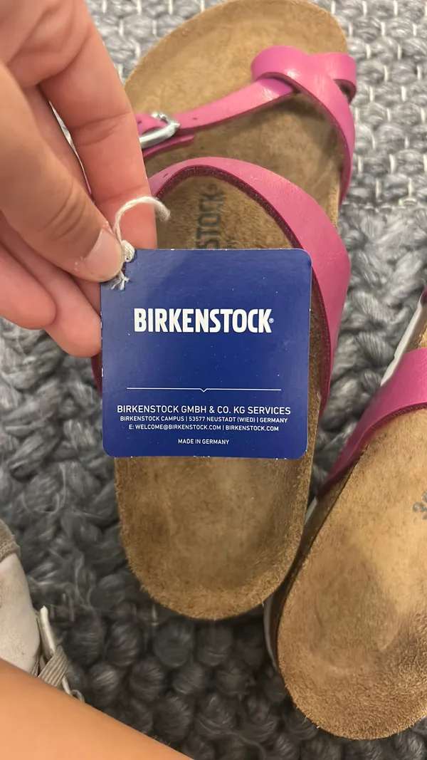 Birkenstock pink  sandals - Image 4