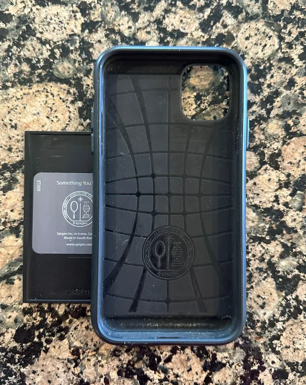 Slim Armor CS Designed for iPhone 11 Case - Black - Image 3