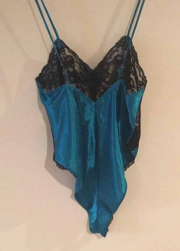 Victoria's Secret women’s lingerie nightie - Image 3
