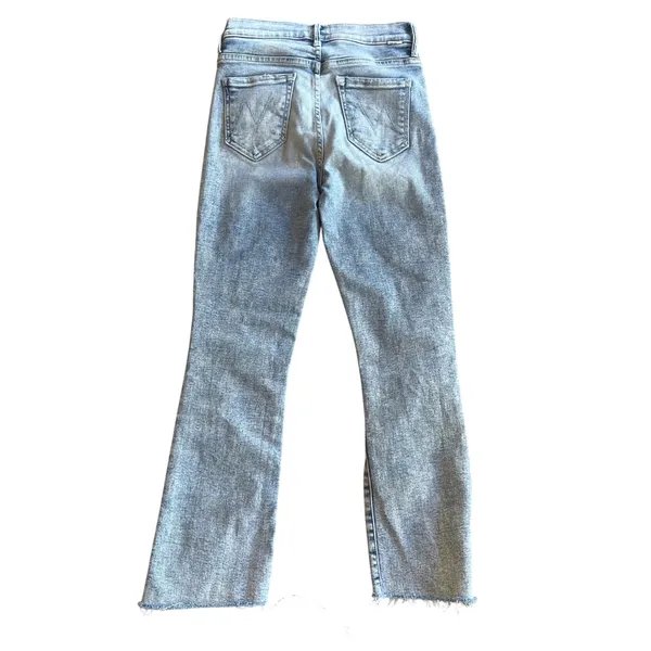 MOTHER‎ The Insider Crop Step Fray Jeans Light Wash Distressed Size 24 - Image 6