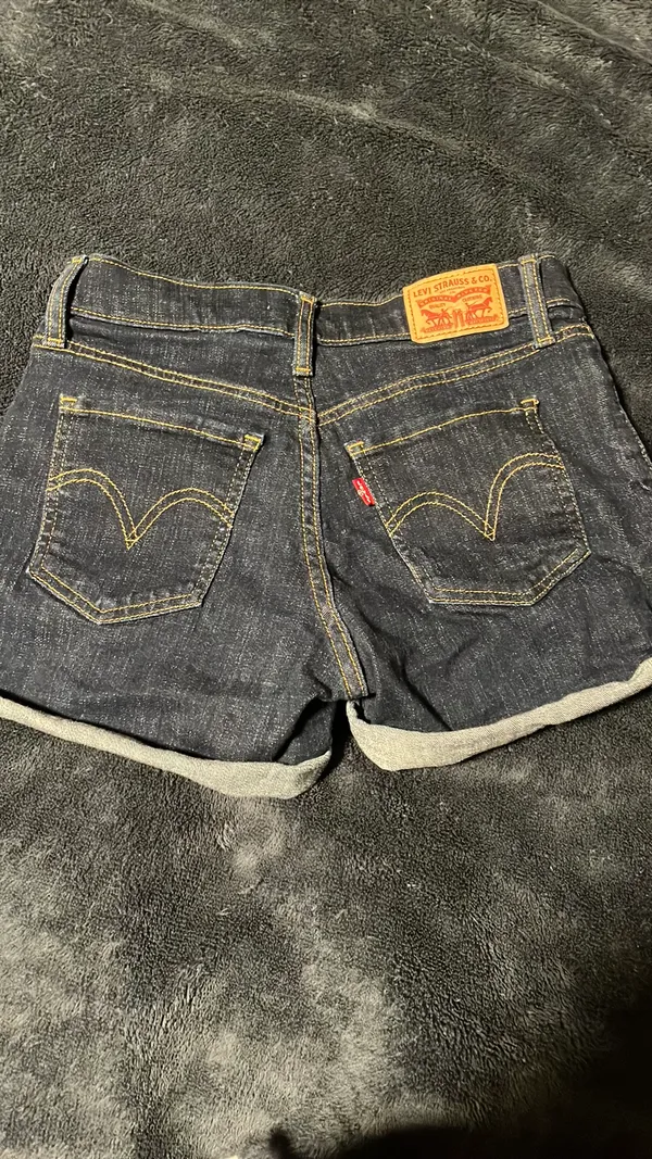 Levi’s Jean Shorts Denim Dark Wash Mid Length - Image 2