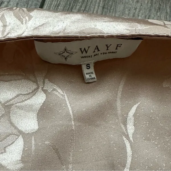 Pink jacquard satin wrap blouse - Wayf - Image 9