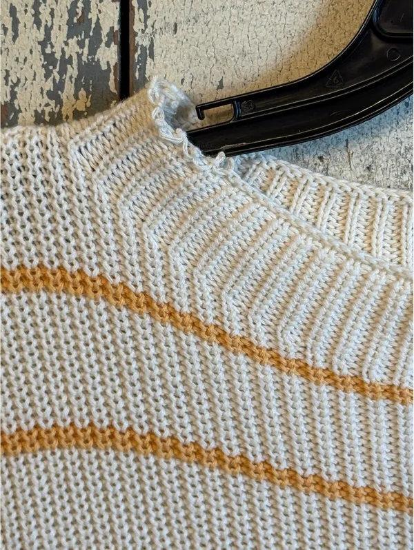 By Together cream yellow knit short sleeve sweater with chest pocket, size Small - Image 2
