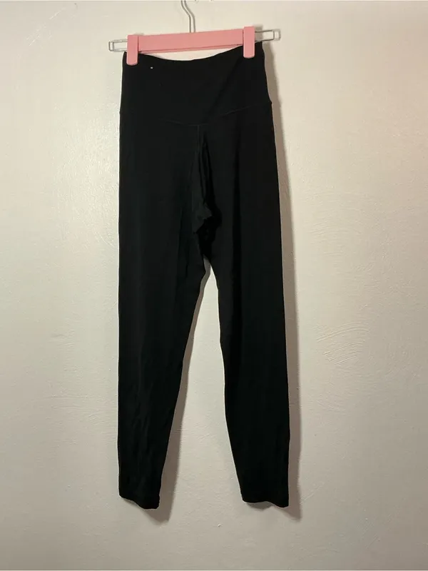 Offline By Aerie Crossover High Rise 7/8 Leggings Size Medium - Image 2
