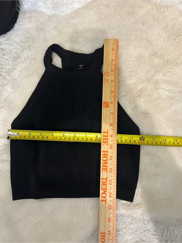 Aerie halter crop top ribbed stretchy knit fabric high neckline tank top small - Image 6