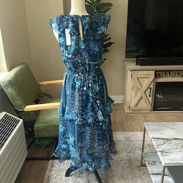 NSR Nordstrom Tiered Ruffle Midi Dress Small - Image 6