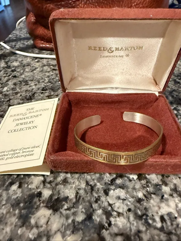Reed & Barton Damascene Greek key gold silver cuff bracelet - Image 4