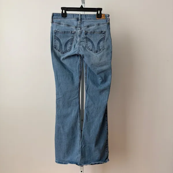 Hollister Low Rise Boot Jeans Light Wash‎ Women Size 4R 27R Classic Stretch - Image 6