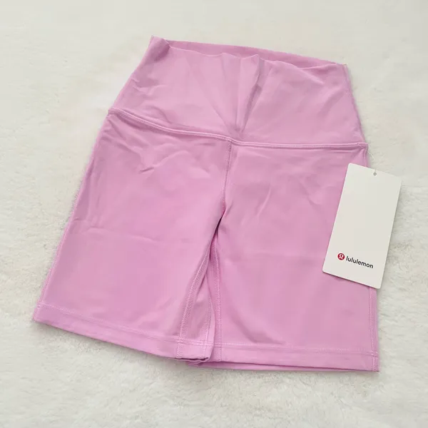 Lululemon Align Shorts 6" - Image 4