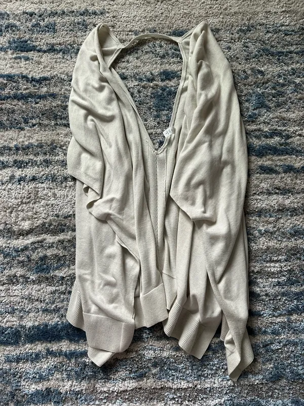 Lululemon Cardigan Vest - Image 5