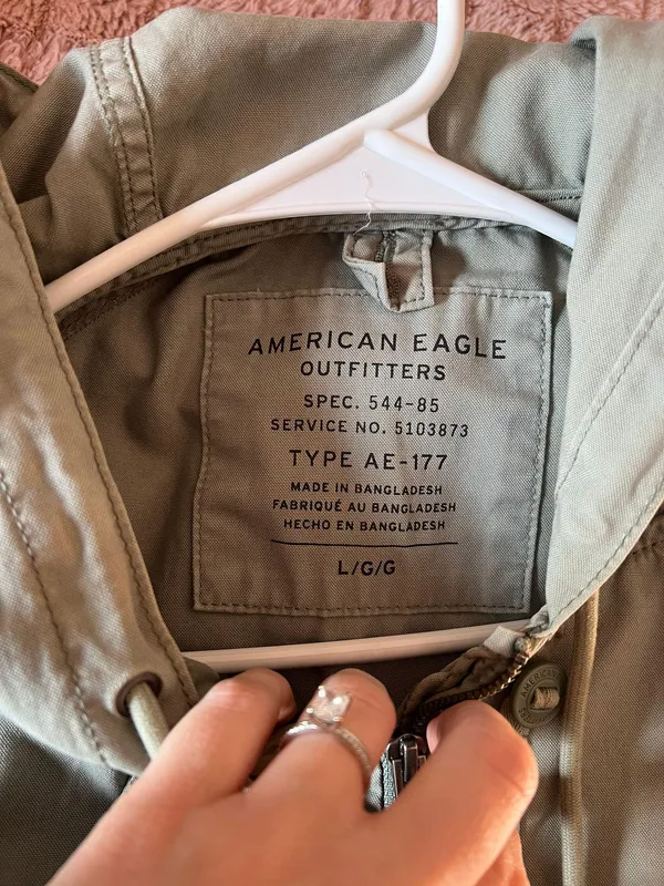American Eagle Outfitters - Image 3