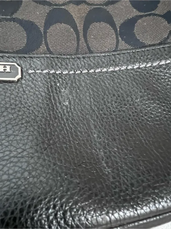 Coach Signature Hobo Bag in Black/Brown signature print canvas monogram pattern - Image 15