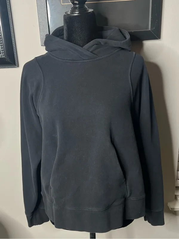 Lululemon Loungeful Hoodie 6‎ black - Image 5