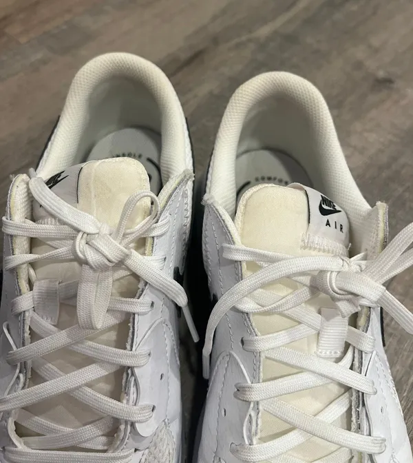 Nike air max excee size 10 - Image 6