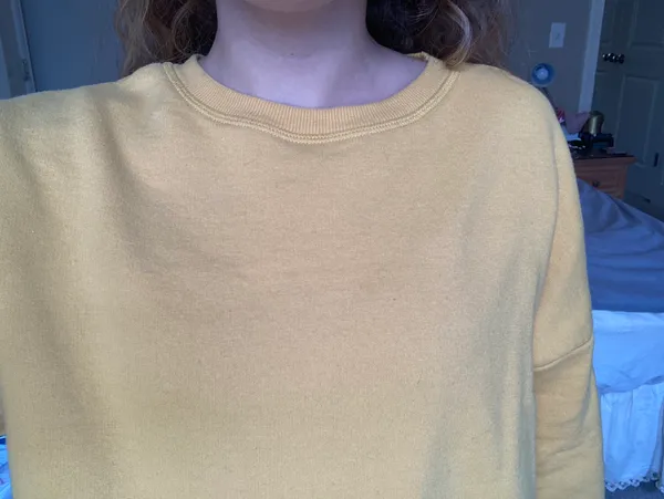 Pull & Bear Yellow Crewneck - Image 5